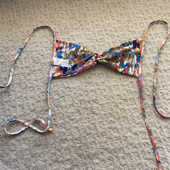 Lspace tie top - Picture 2 of 4